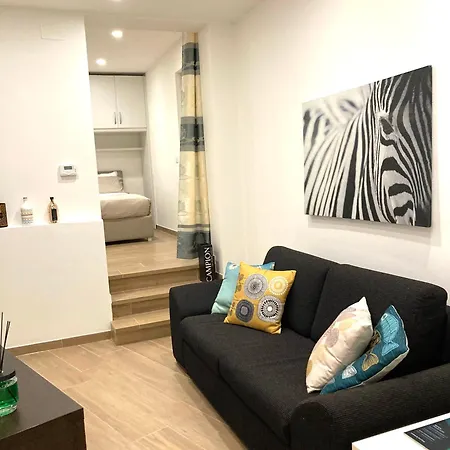 Hermes With Private Parking Апартаменты